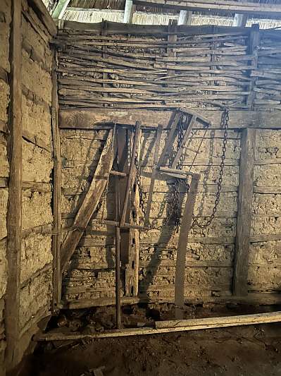 Weaver's house