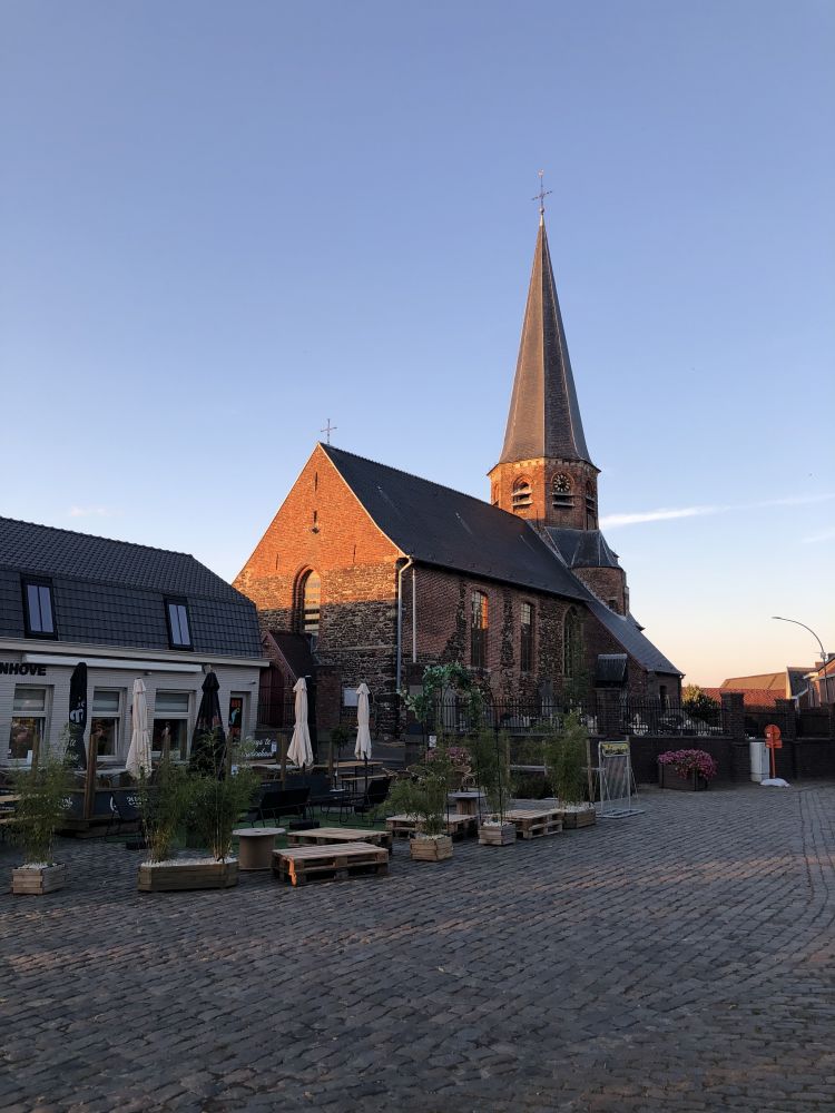 Sint Gaugericuskerk - Sint-Goriks-Oudenhove